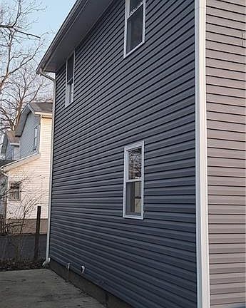 4th image of 8605 N Main St