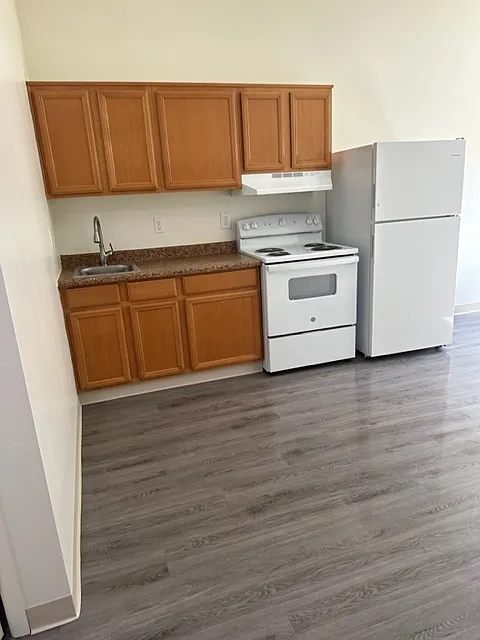 898 Guadalupe Street - 3 — Photo 2