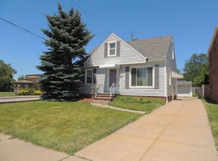 633 Babbitt Rd, Euclid, OH 44123