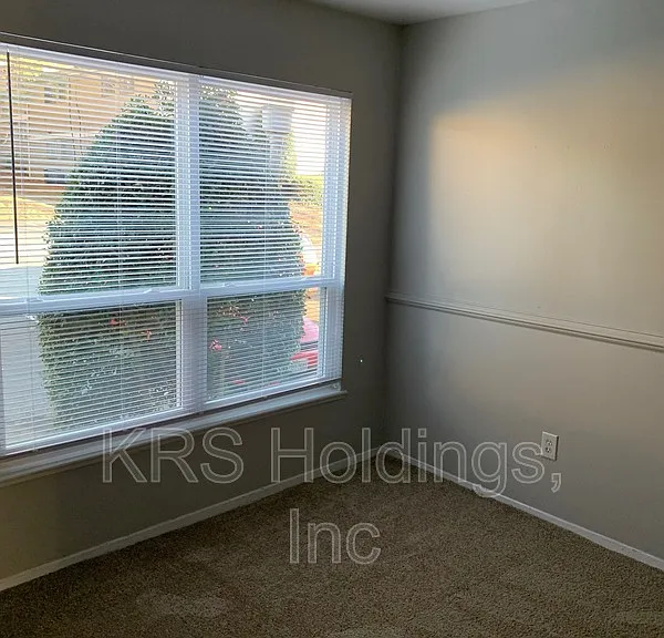 1227 Nelson St #A — Photo 1