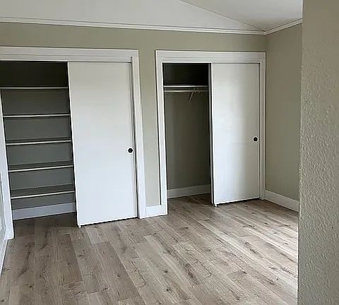 4th image of 163 Merrydale Rd #8