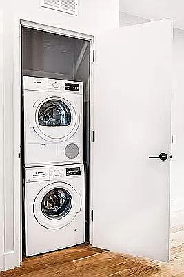 5th image of 101 E 10th St #8F
