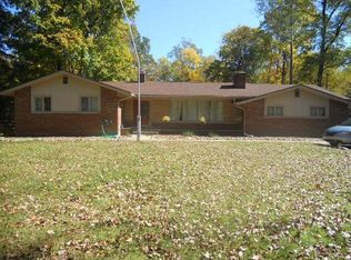 29970 Woodland Dr, Southfield, MI 48034