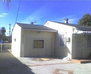 2nd image of 2155 Summit Ave