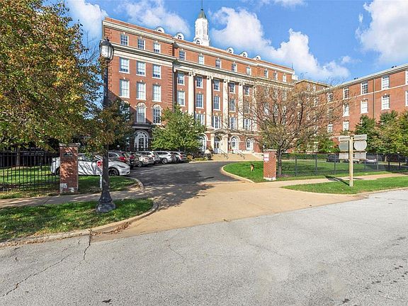 2nd image of 1515 Lafayette Ave Unit 412