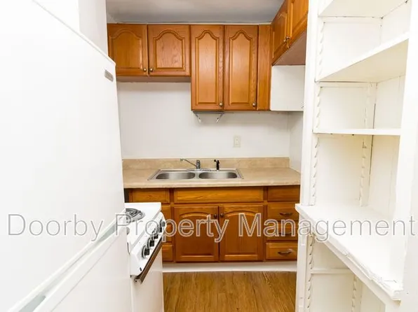 12 Bellflower Cir APT 2, Chattanooga, TN 37411