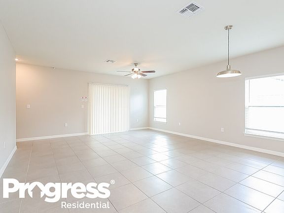 3rd image of 108 Nassau Pl