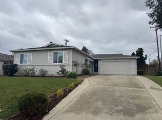 1040 Linda Dr, Campbell, CA 95008