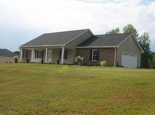 2485 Taylorsville Rd, Lenoir, NC 28645