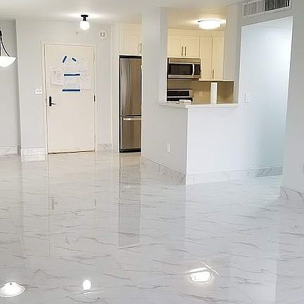 2nd image of 600 Biltmore Way APT 510