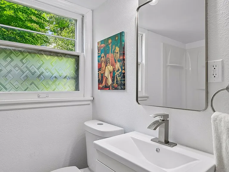 5636 Twin Lake Ter — Photo 17