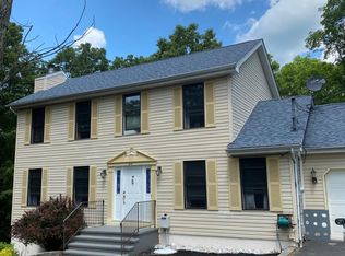 313 Clicko Ln, East Stroudsburg, PA 18301
