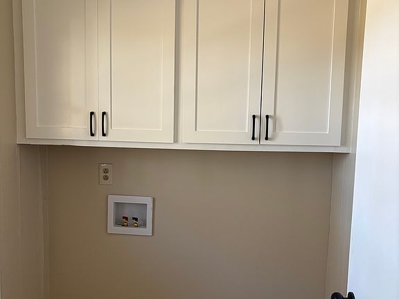 4th image of 2209 S Robeson Ave