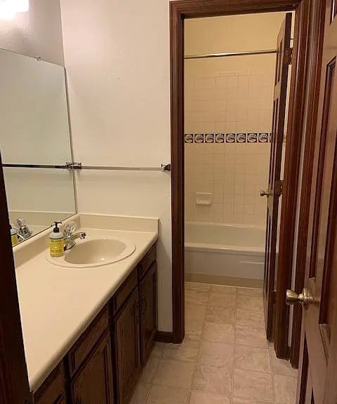 636 Arapahoe — Photo 35