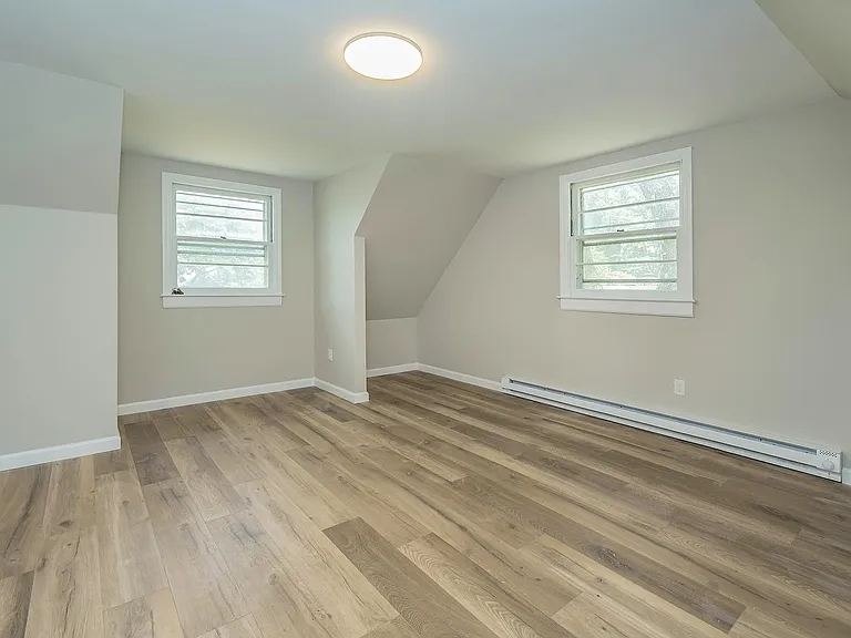 65 Beechwood Dr — Photo 9