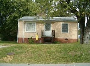 1307 Bradshaw St, High Point, NC 27262