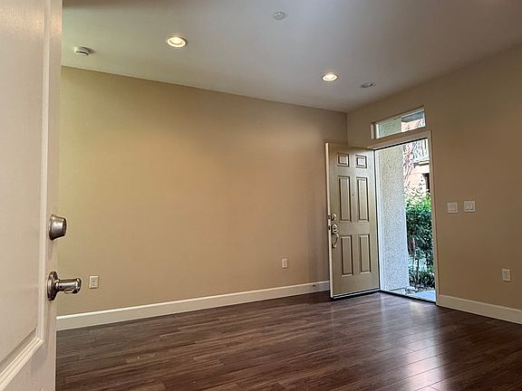 3rd image of 1639 Murasky Pl