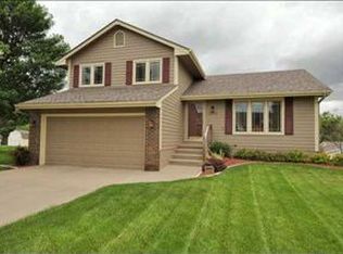 1608 Aspen Dr, Adel, IA 50003