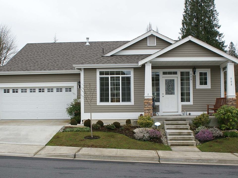 1st image of 808 26th Ave SW