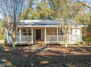 205 Thorpe Rd, Jackson, GA 30233