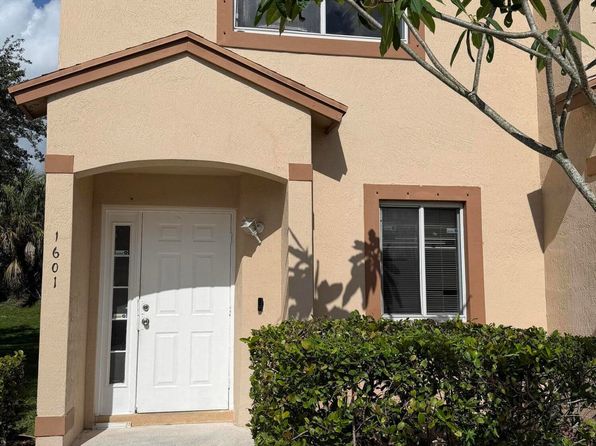 1601 Lakeview W #1601