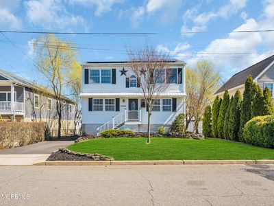136 Oak Avenue, Island Heights, NJ, 08732