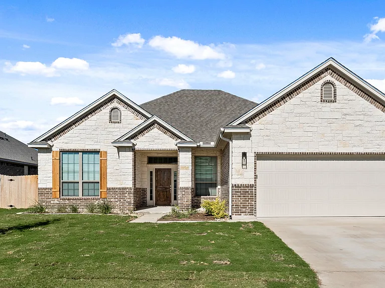 7308 Caladium Dr — Photo 31