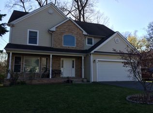 15 Quaker Rd, Parsippany, NJ 07054