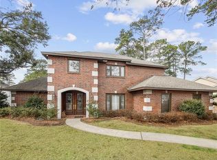 808 Tete Lours Dr, Mandeville, LA 70471