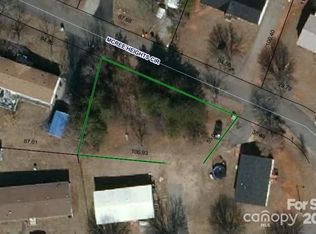 1128 McRee Heights Cir, Newton, NC 28658