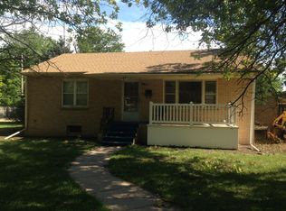 107 Old Manor Rd, Ellinwood, KS 67526