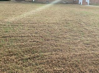 526 N Azalea Rd, Petersburg, VA 23805