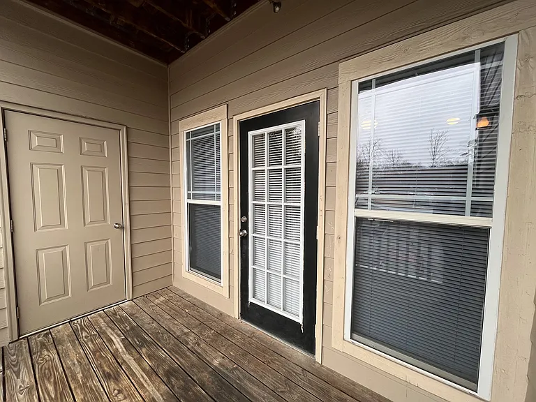 Wesley Kensington Apartments at Stonecrest — Photo 187