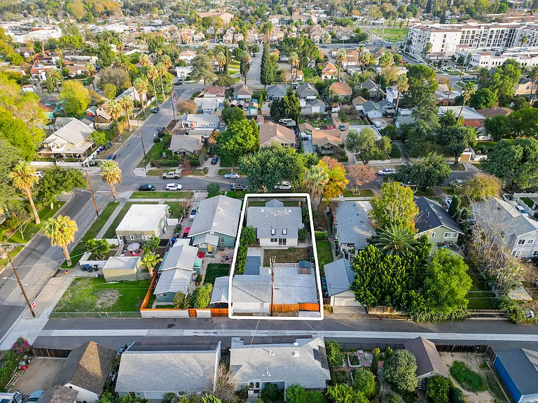 3031 Chestnut St — Photo 34
