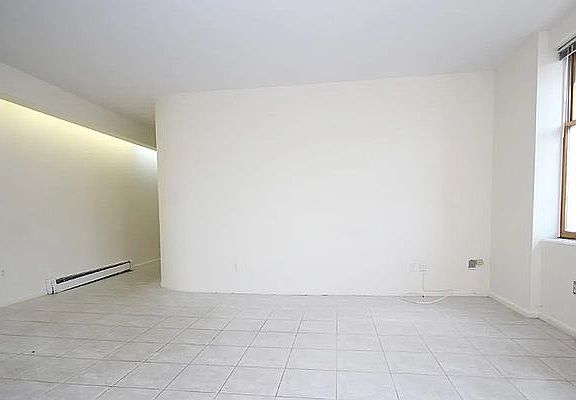 2nd image of 35-20 Ditmars Blvd #2A