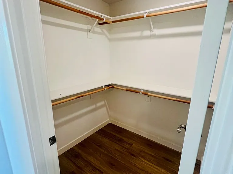 792 Garden St — Photo 16