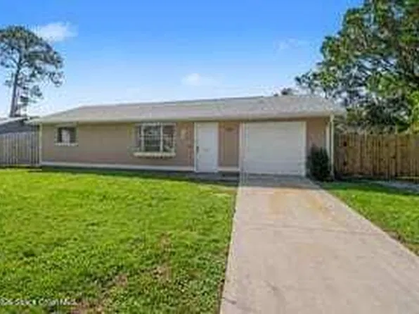 760 Avalon St SE, Palm Bay, FL 32909