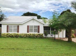 12660 Everglades St, Canal Point, FL 33438