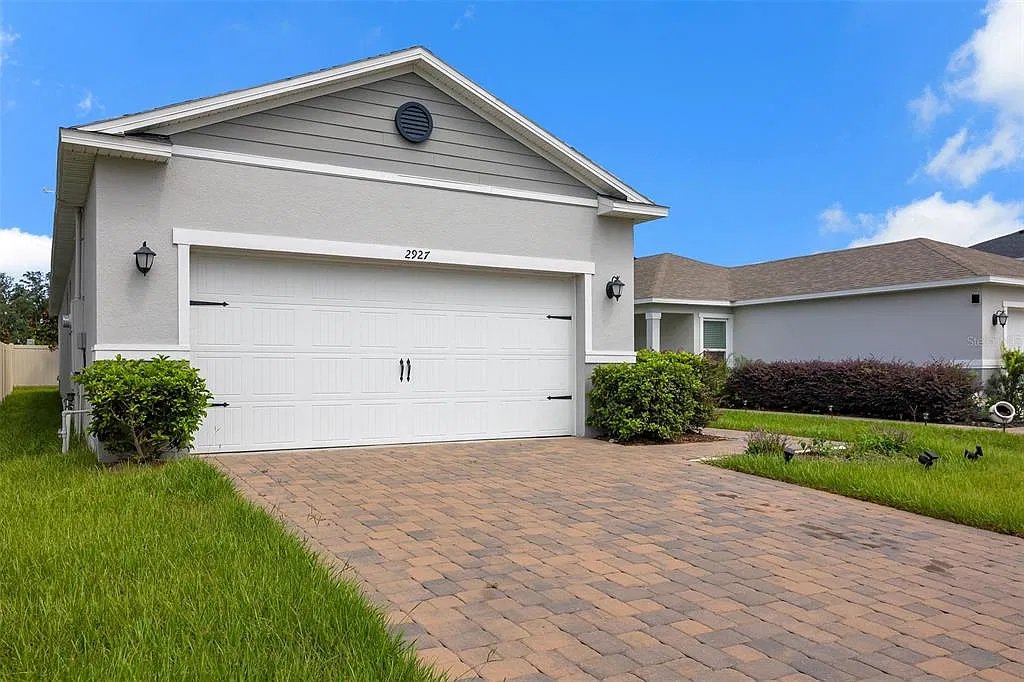 3 bed, 2.0 bath, 1656 sqft, $2,500 — Photo 4
