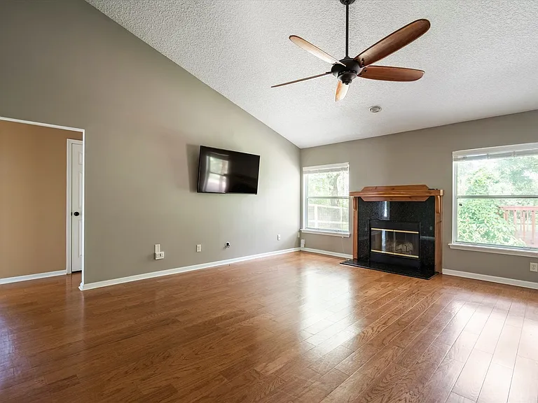 193 Ivy Lakes Dr — Photo 8