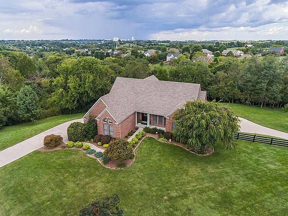 2nd image of 600 Augusta Dr