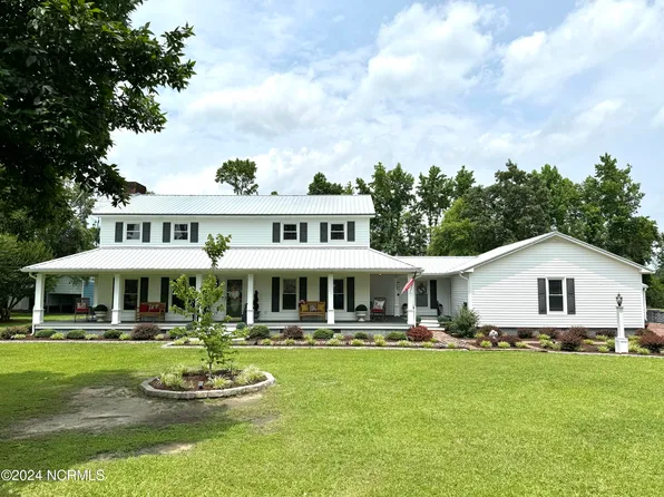 405 N Cottonwood Drive, Goldsboro, NC 27530