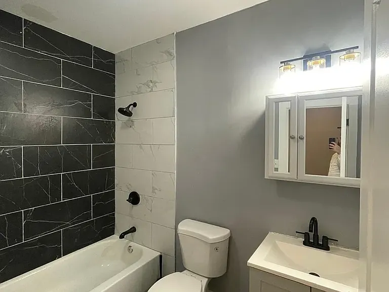 235 2nd St #202 — Photo 4