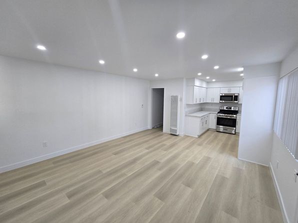 220 12th St APT 2