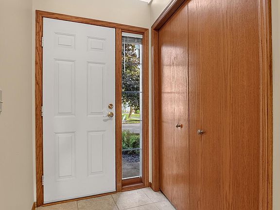 2nd image of 2801 Riverwood Ln NW