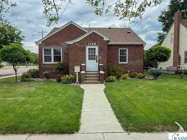 1126 N Franklin St, New Ulm, MN 56073