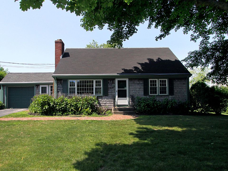 349 Valley Rd, Middletown, RI 02842 Zillow