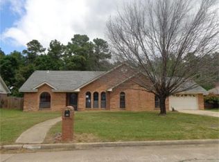 1803 Woodline Dr, Texarkana, AR 71854