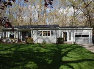 278 Black Plain Rd, North Smithfield, RI 02896