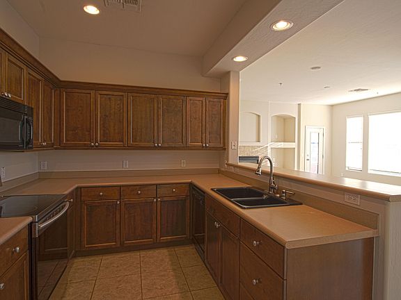 2nd image of 19475 N Grayhawk Dr Unit 2097